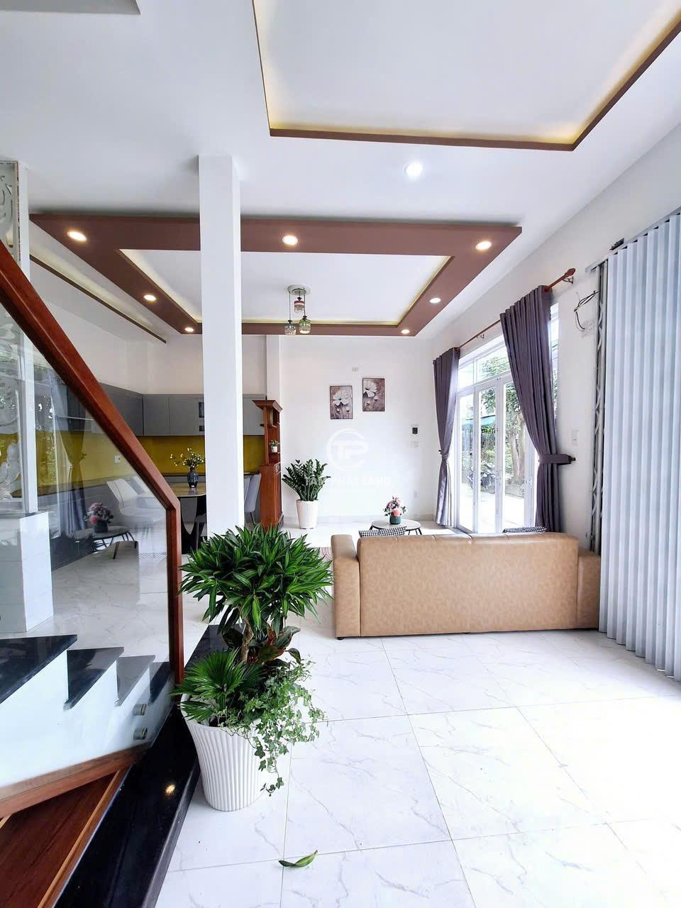 Nhà Đà Nẵng có nội thất