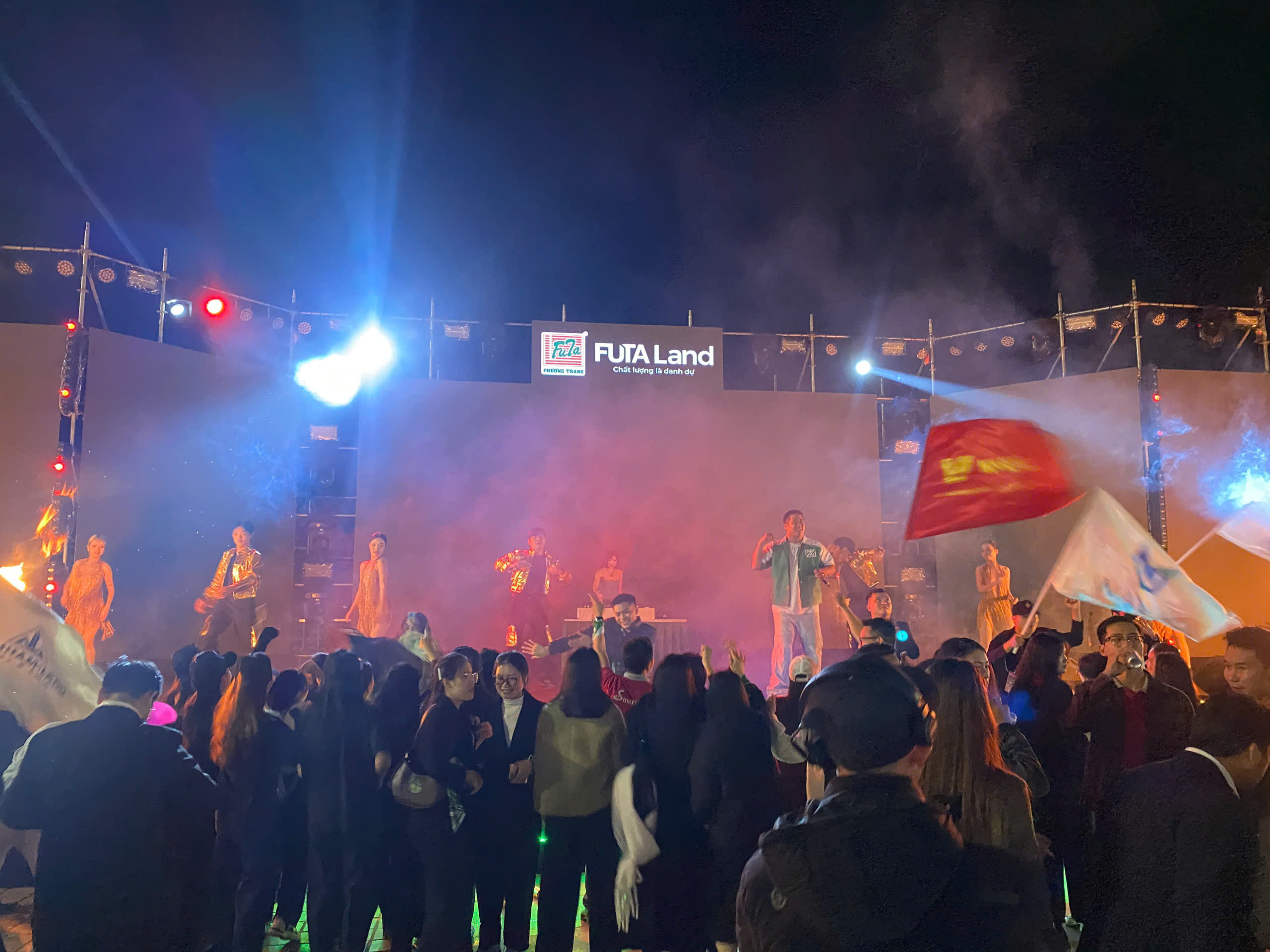 Không khí sôi động tại đại tiệc Kick off Futa Kim Phát